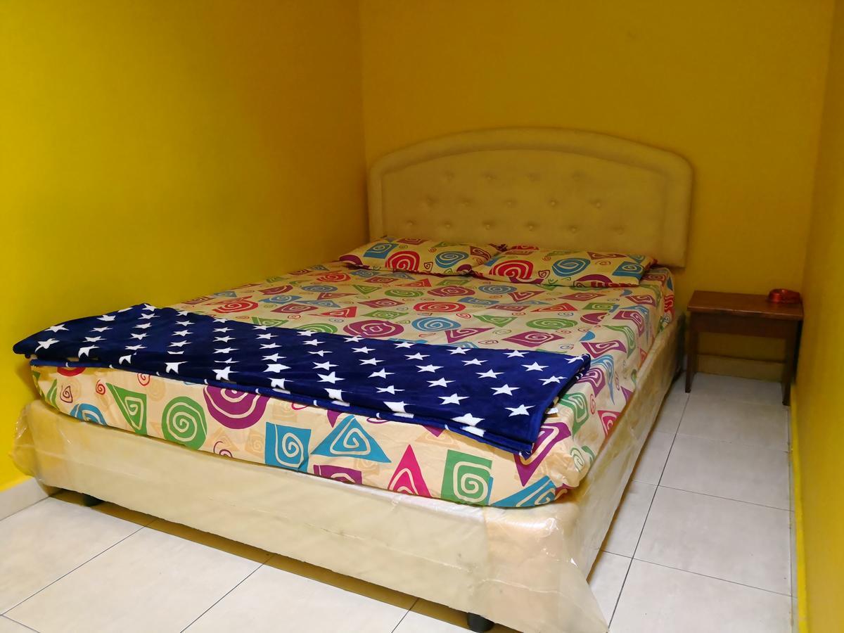 Lucky Budget Hotel @ Nilai Dış mekan fotoğraf