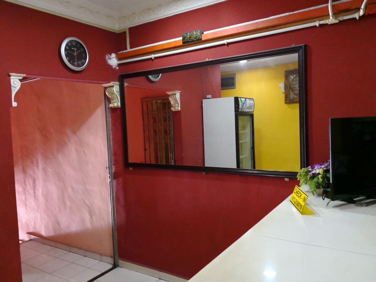 Lucky Budget Hotel @ Nilai Dış mekan fotoğraf